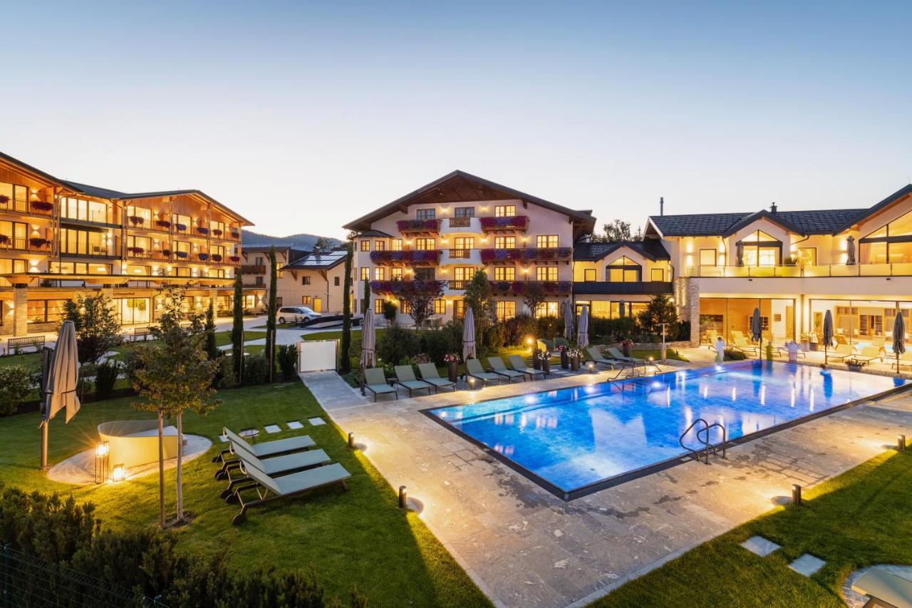 Hotel Gruenauerhof Wals-Siezenheim Exteriör bild